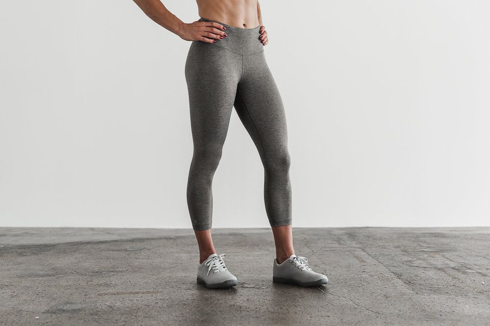 Leggings NOBULL Femme Grise - NOBULL High-Rise Crop,France (0145-QCUGW)